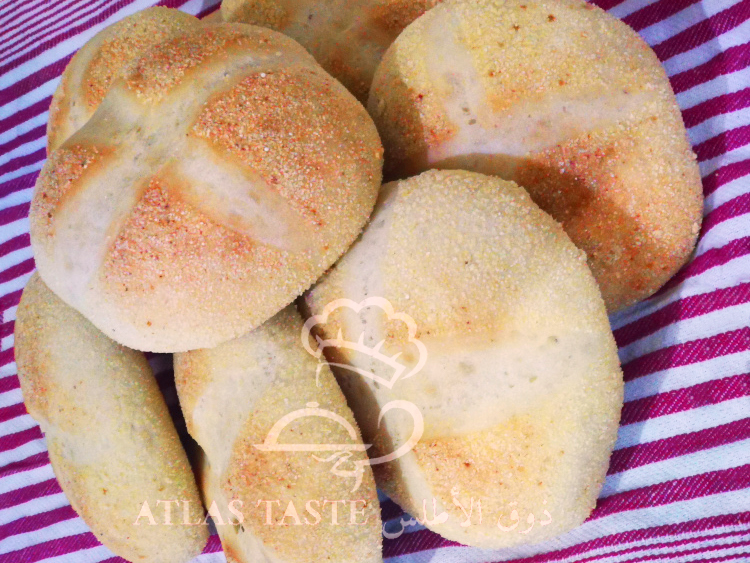خبز السميد