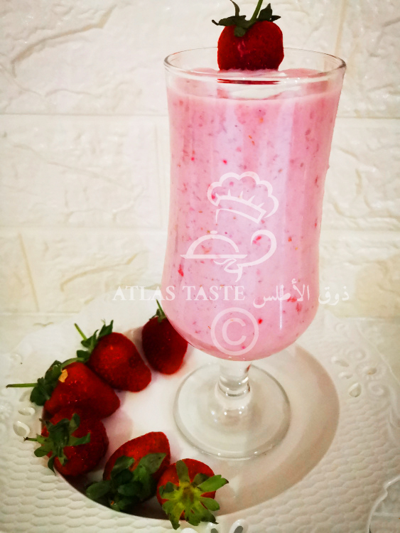 سموثي الفراولة